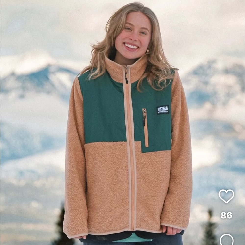 Notice the Reckless Fleece